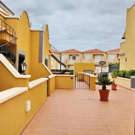 Beautiful Apartment Del Duque
